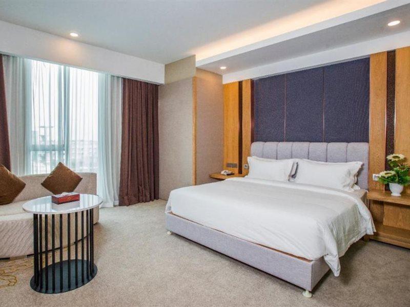 แกรนด์ ฟลอรา โฮเต็ล Hotel Malacca ภายนอก รูปภาพ